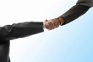 就業規則作成は社会保険労務士にお任せ