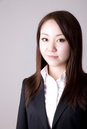 社会保険手続きは社労士へ依頼しましょう